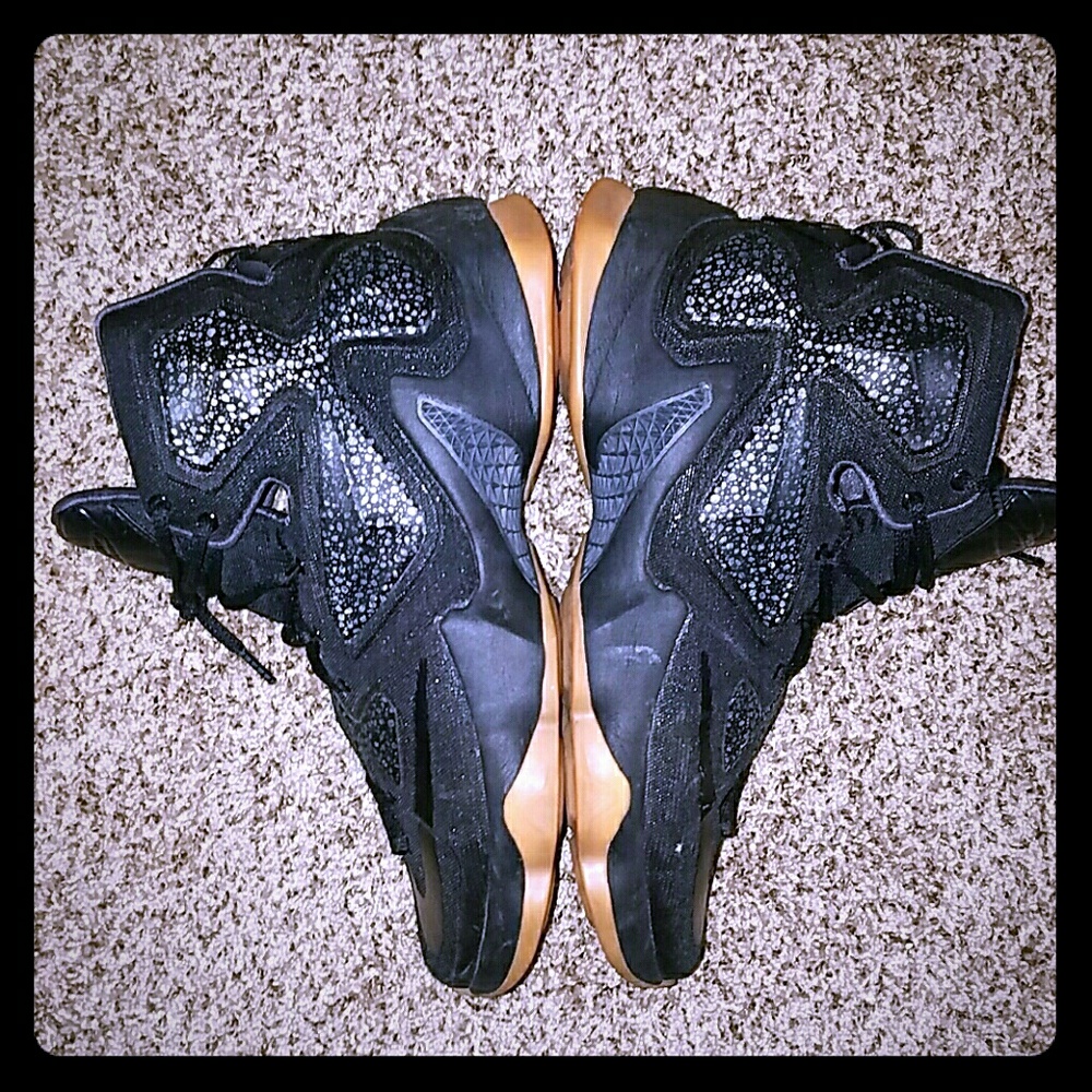 Lebron 13
